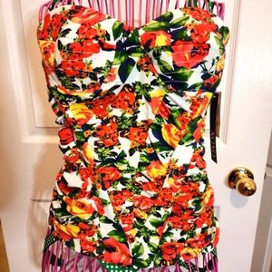SOLD OFFLINE!!! NWT - XOXO Top, Strapless Sweetheart Floral Printed Corset Tube